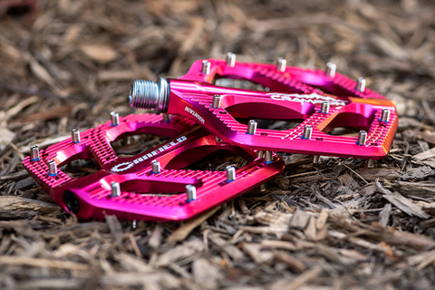 Canfield Bikes Crampon Mountain Pedal: Employee Review