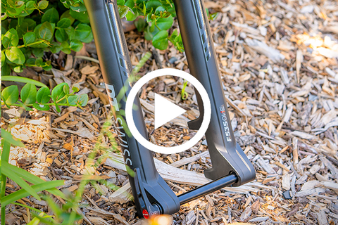 DT Swiss F 535 One Fork - Swiss Engineered Coil and Air Fork? [Video]