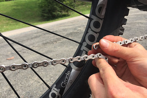 How To: Installing A New Chain For Your 1X Drivetrain (How to do it Right!)