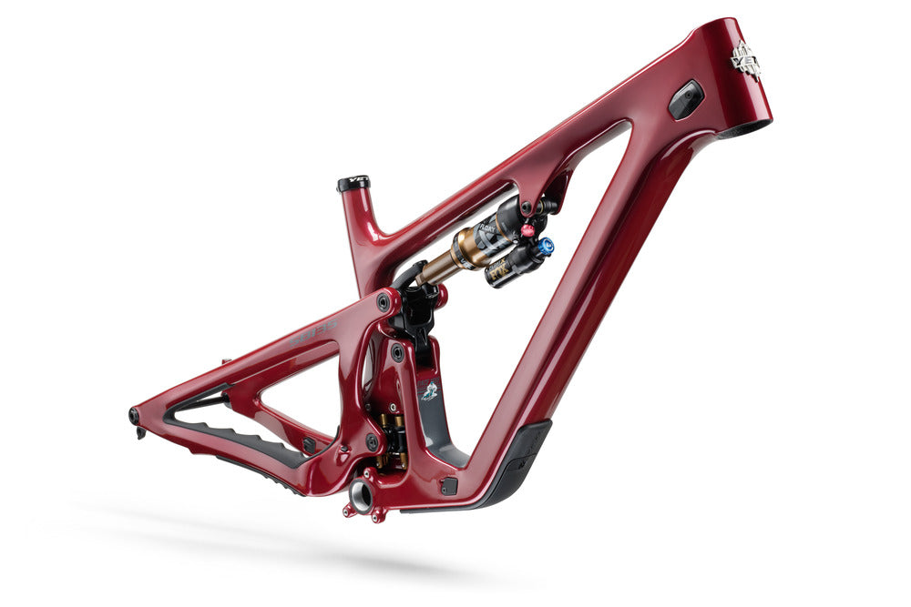 Yeti SB135 Turq Series Complete Bike w/ XT Build Cherry - Mountain Bike - SB135