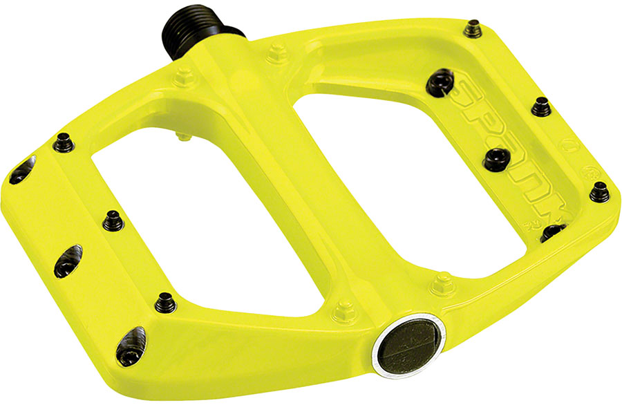 Spank Spoon DC Pedals - Platform, Aluminum, 9/16", Yellow MPN: 4P-005-201-M024-AM Pedals Spoon DC Pedals