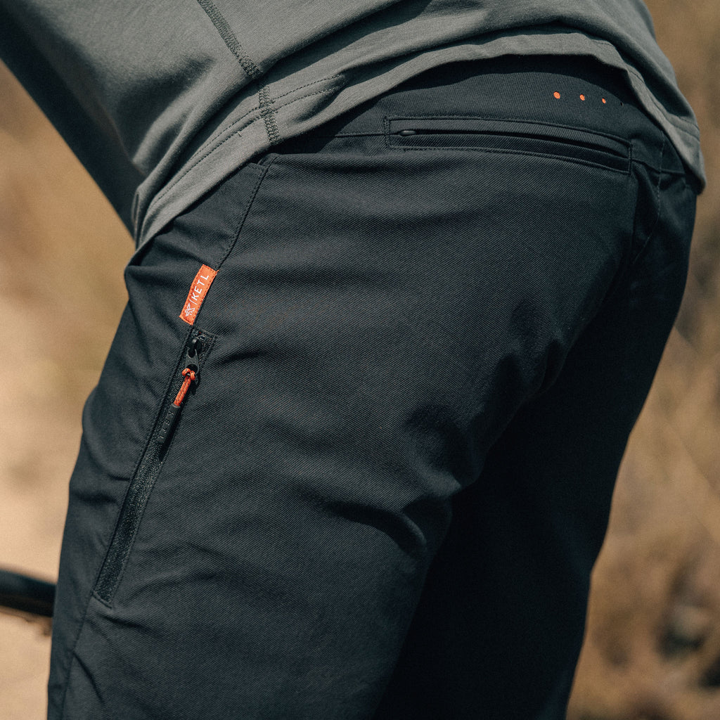 KETL Mtn Skid Mark MTB Shorts - Lightweight, Zipper Pockets, Men's Mountain Biking Shorts Black Beauty