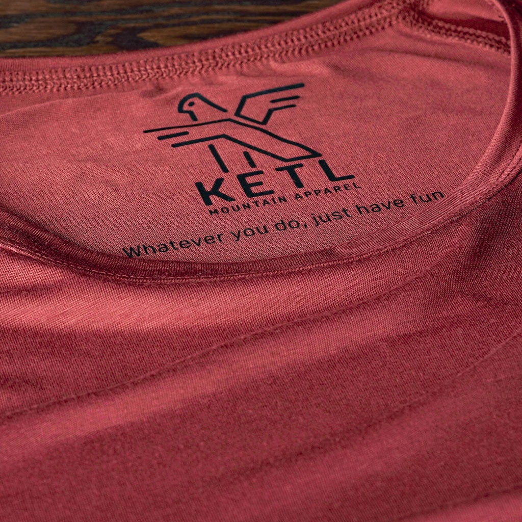 KETL Mtn Departed Featherweight Performance Travel Tee - Men's Athletic Lightweight Packable Short Sleeve Shirt Maroon - T-Shirt - Departed Featherweight Performance Tee (SS)