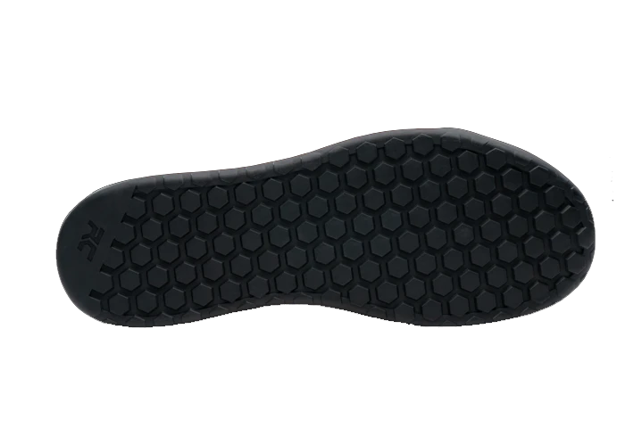 Ride Concepts Men's Livewire Flat Shoe Black / Charcoal Size 10 MPN: 2242-640 UPC: 810002570100 Flat Shoe Livewire Flat Shoe