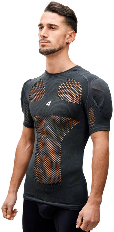 Bluegrass Seamless B and S D30 Body Armor - Black, Large/X-Large MPN: 3PP033CE00L21 Torso Protection Seamless B&S D30 Body Armor