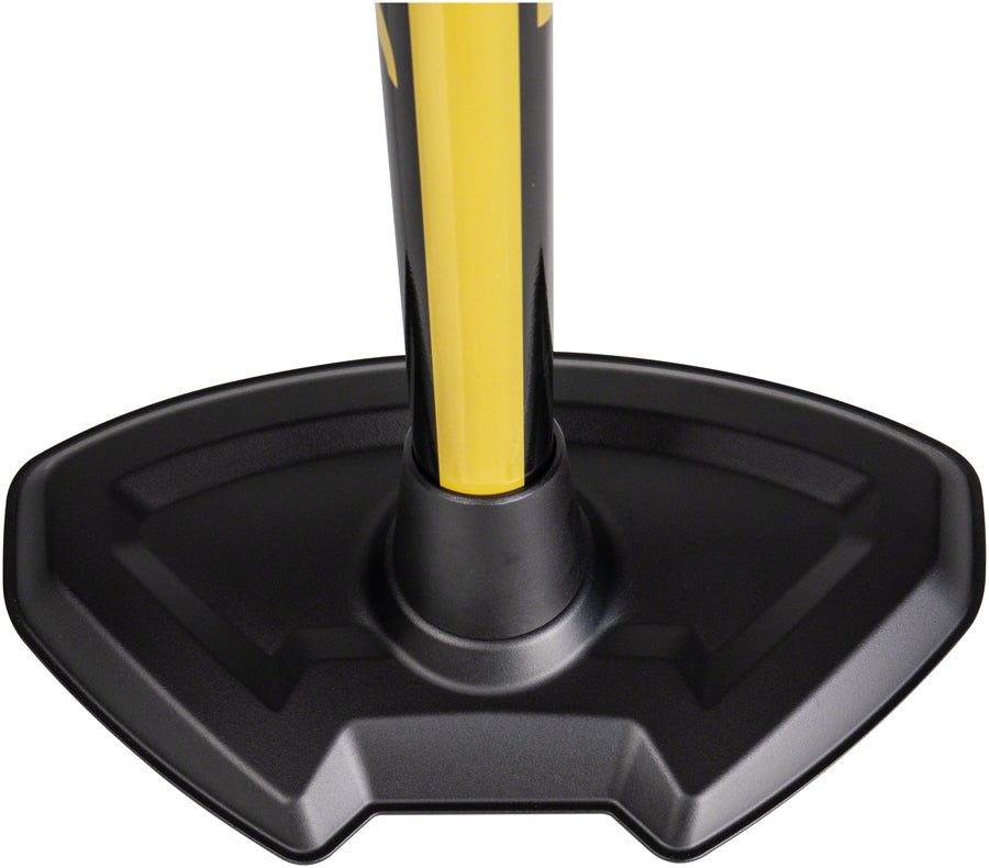 Topeak JoeBlow Pro Digital Floor Pump - 200psi / 13.8bar Digital Gauge, SmartHead DX3, Air Release Button, Black/Yellow MPN: TJB-PRO-DG UPC: 883466019249 Floor Pump JoeBlow Pro Digital Floor Pump